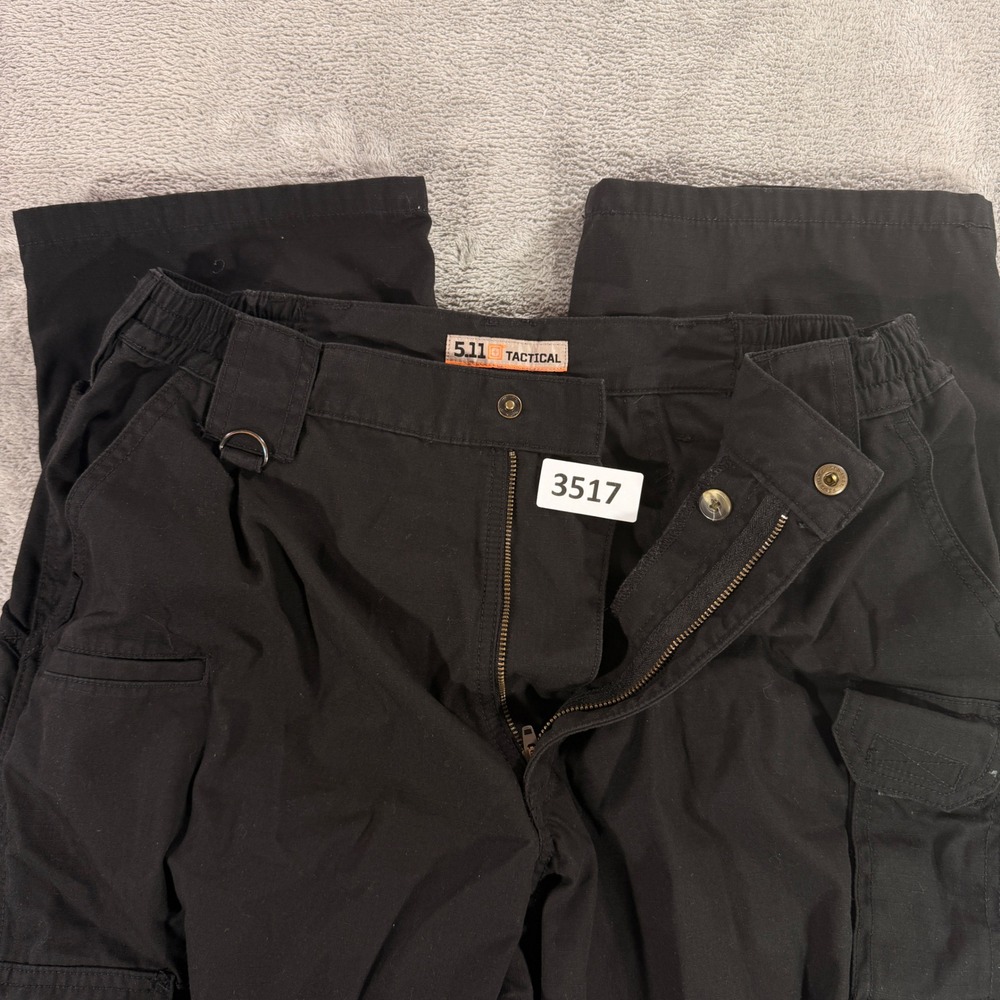 5.11 Tactical Cargo Pants Mens 32x28 Black Poly Cotton Blend Utility Workwear